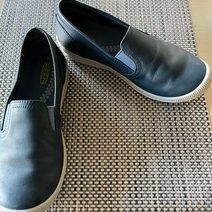 Keen slip-ons, Lorelei, Size 7, Blue